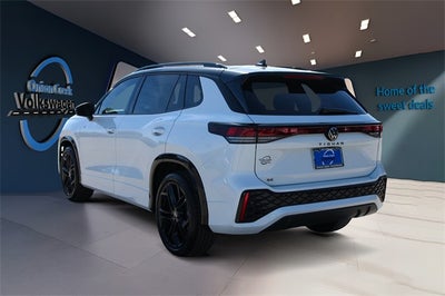 2026 Volkswagen Tiguan 2.0T SE R-Line Black