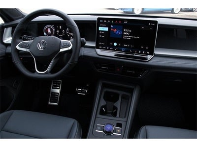 2026 Volkswagen Tiguan 2.0T SE R-Line Black