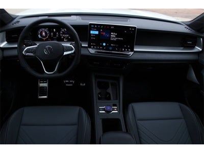 2026 Volkswagen Tiguan 2.0T SE R-Line Black