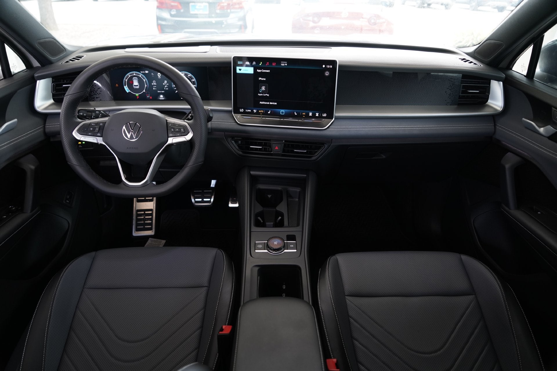 2026 Volkswagen Tiguan 2.0T SE R-Line Black