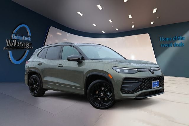 2026 Volkswagen Tiguan 2.0T SE R-Line Black