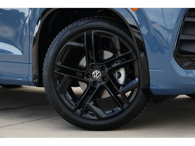2026 Volkswagen Tiguan 2.0T SE R-Line Black