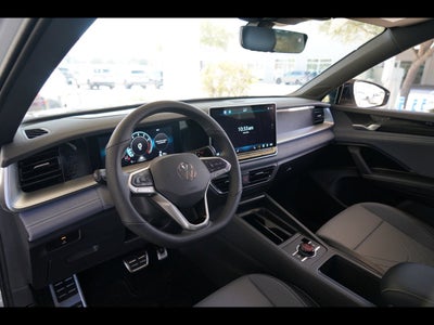 2026 Volkswagen Tiguan 2.0T SE R-Line Black