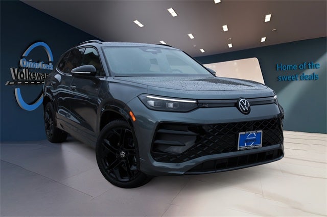 2026 Volkswagen Tiguan 2.0T SE R-Line Black