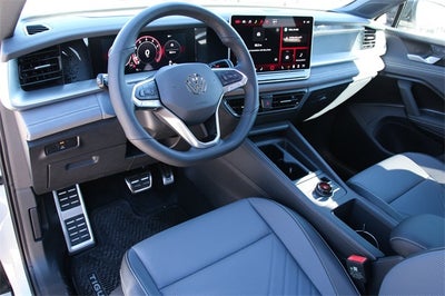 2026 Volkswagen Tiguan 2.0T SE R-Line Black