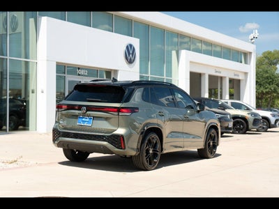 2026 Volkswagen Tiguan 2.0T SE R-Line Black