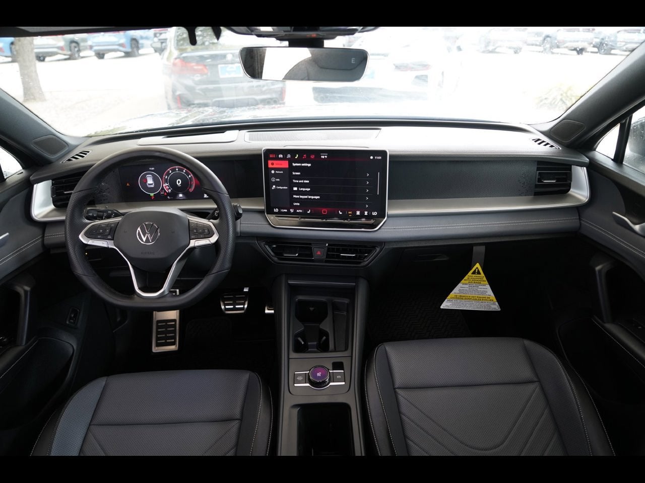 2026 Volkswagen Tiguan 2.0T SE R-Line Black