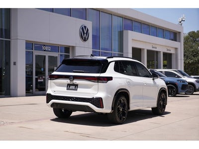 2026 Volkswagen Tiguan 2.0T SE R-Line Black