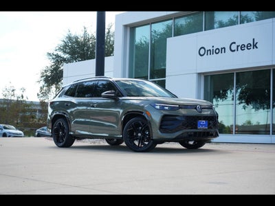 2026 Volkswagen Tiguan 2.0T SE R-Line Black