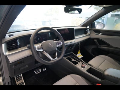 2026 Volkswagen Tiguan 2.0T SE R-Line Black