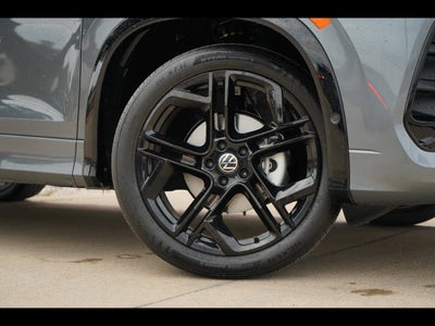2026 Volkswagen Tiguan 2.0T SE R-Line Black