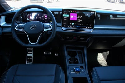 2026 Volkswagen Tiguan 2.0T SE R-Line Black