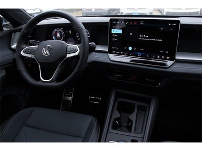 2026 Volkswagen Tiguan 2.0T SE R-Line Black