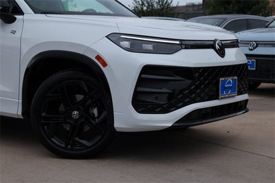 2026 Volkswagen Tiguan 2.0T SE R-Line Black