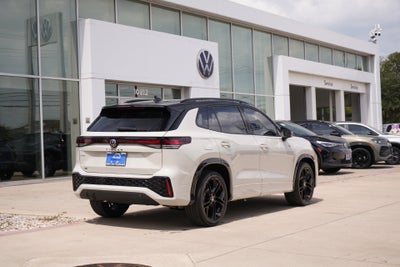 2026 Volkswagen Tiguan 2.0T SE R-Line Black