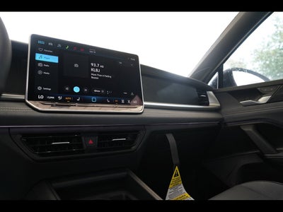 2026 Volkswagen Tiguan 2.0T SE R-Line Black