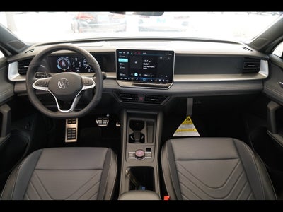 2026 Volkswagen Tiguan 2.0T SE R-Line Black