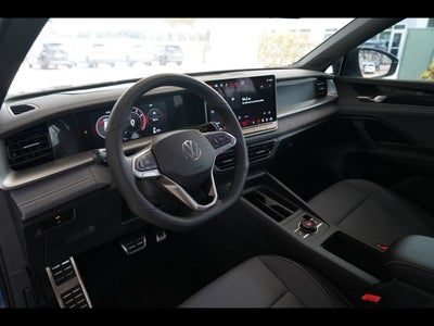 2026 Volkswagen Tiguan 2.0T SE R-Line Black