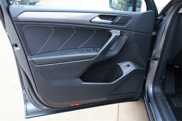 2024 Volkswagen Tiguan 2.0T Wolfsburg Edition