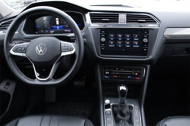 2024 Volkswagen Tiguan 2.0T Wolfsburg Edition