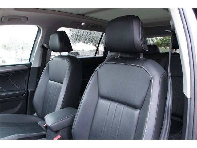 2024 Volkswagen Tiguan 2.0T Wolfsburg Edition