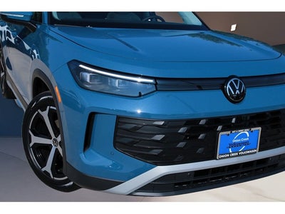 2025 Volkswagen Tiguan 2.0T SE