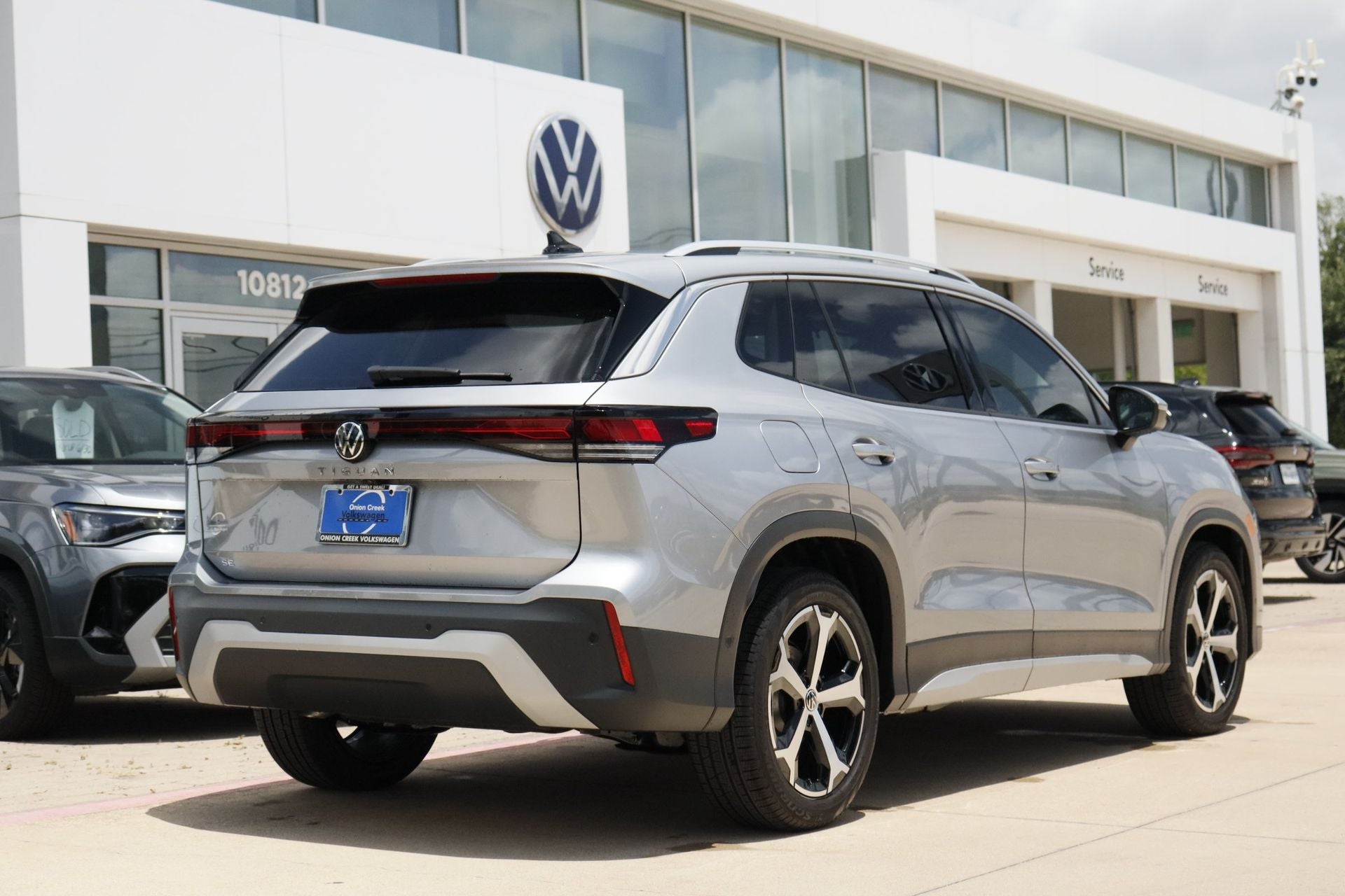 2026 Volkswagen Tiguan 2.0T SE