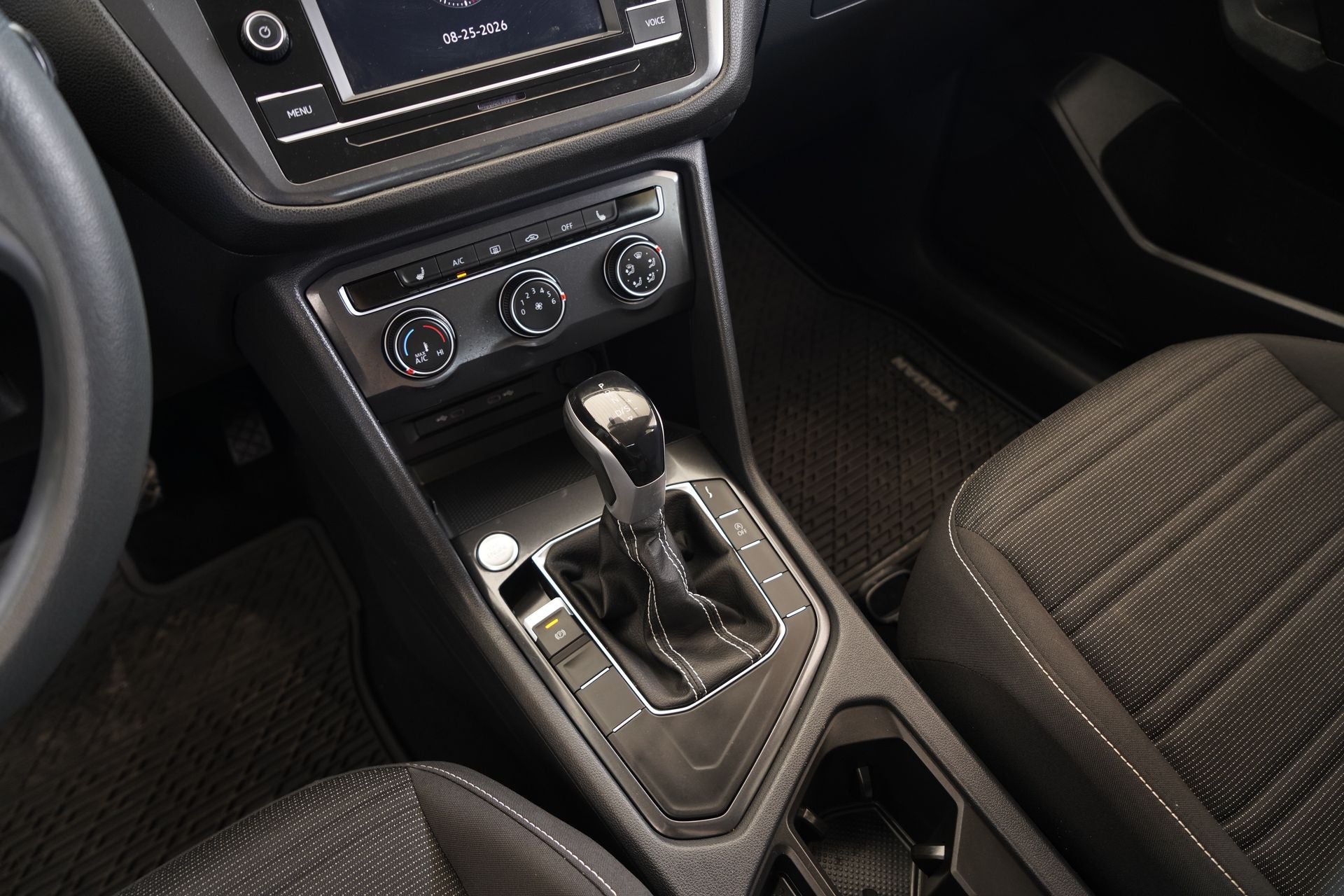 2023 Volkswagen Tiguan 2.0T S