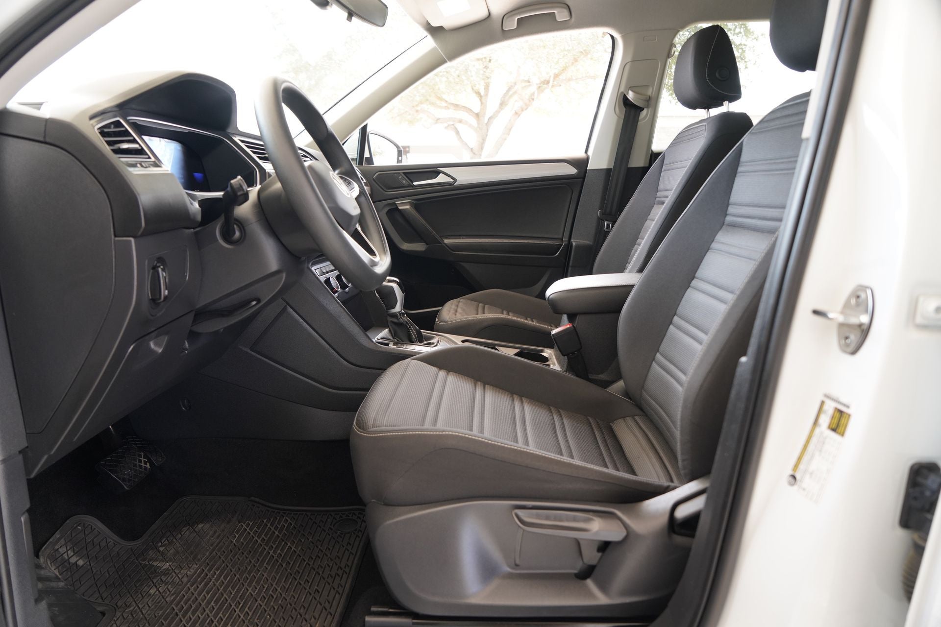 2023 Volkswagen Tiguan 2.0T S