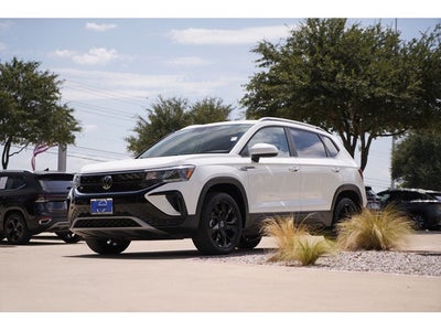 2023 Volkswagen Taos 1.5T SE