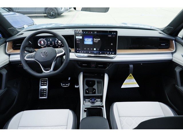 2026 Volkswagen Tiguan 2.0T SEL R-Line Turbo