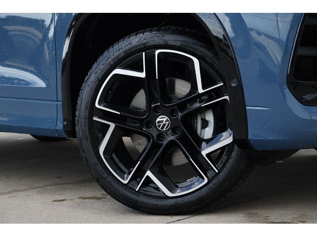 2026 Volkswagen Tiguan 2.0T SEL R-Line Turbo