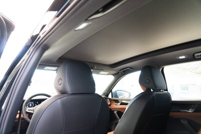 2026 Volkswagen Tiguan 2.0T SEL R-Line Turbo