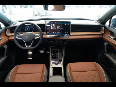 2026 Volkswagen Tiguan 2.0T SEL R-Line Turbo