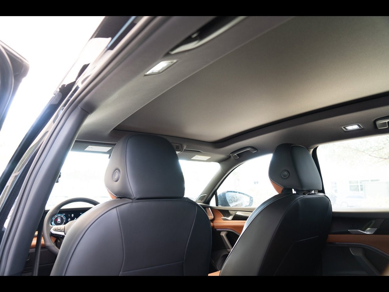 2026 Volkswagen Tiguan 2.0T SEL R-Line Turbo