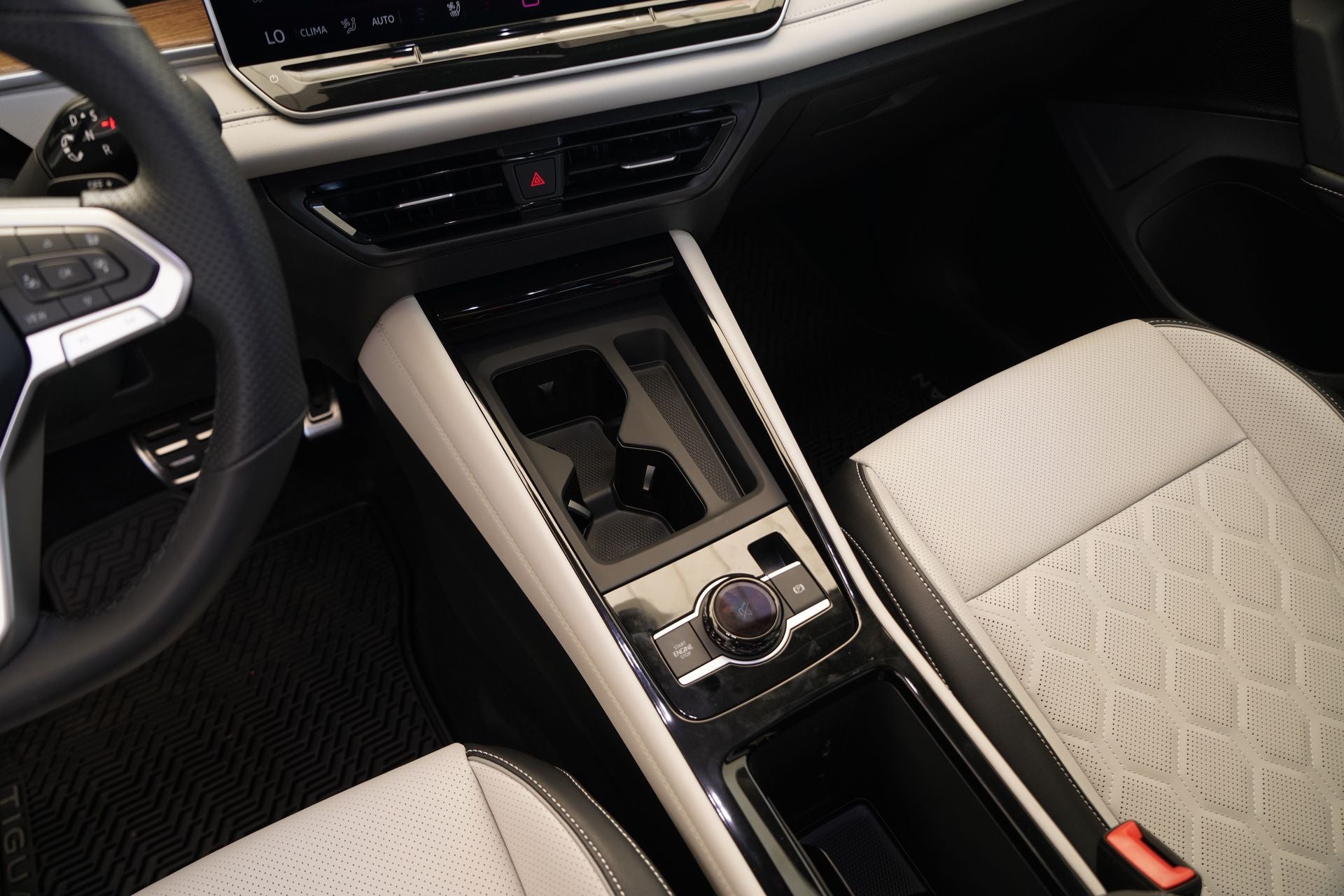 2026 Volkswagen Tiguan 2.0T SEL R-Line Turbo