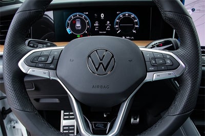 2026 Volkswagen Tiguan 2.0T SEL R-Line