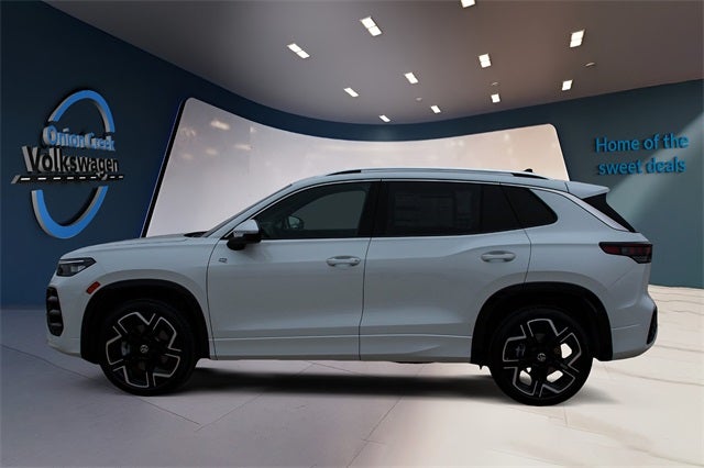 2026 Volkswagen Tiguan 2.0T SEL R-Line