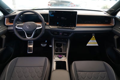 2026 Volkswagen Tiguan 2.0T SEL R-Line Turbo