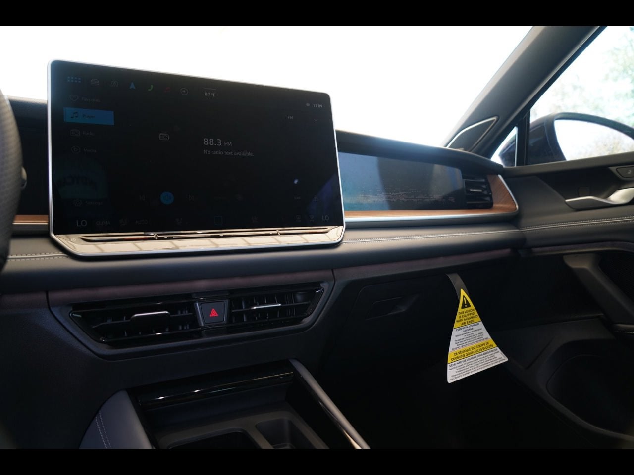 2026 Volkswagen Tiguan 2.0T SEL R-Line Turbo