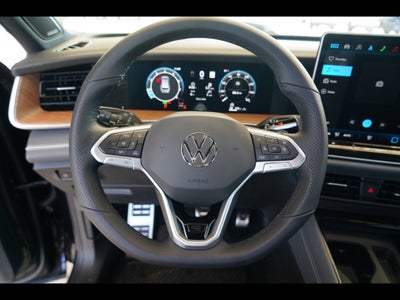 2026 Volkswagen Tiguan 2.0T SEL R-Line Turbo