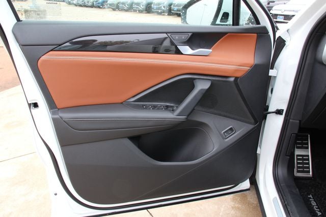 2026 Volkswagen Tiguan 2.0T SEL R-Line