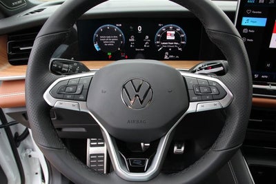 2026 Volkswagen Tiguan 2.0T SEL R-Line