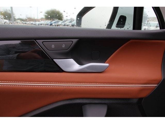 2026 Volkswagen Tiguan 2.0T SEL R-Line