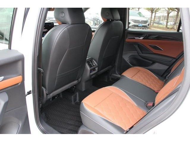 2026 Volkswagen Tiguan 2.0T SEL R-Line