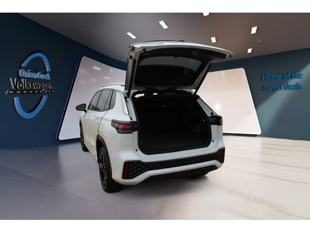 2026 Volkswagen Tiguan 2.0T SEL R-Line