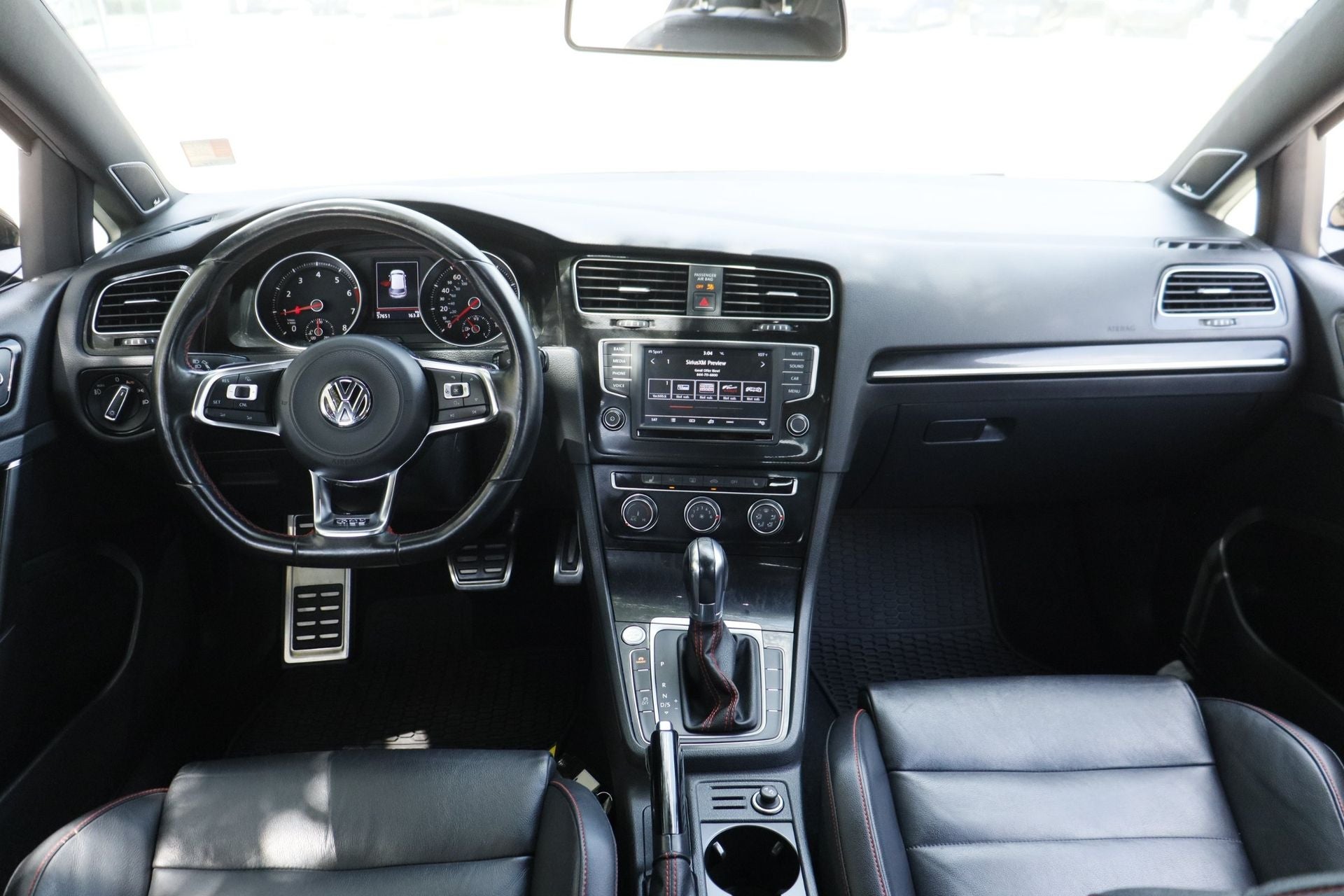 2017 Volkswagen Golf GTI Base