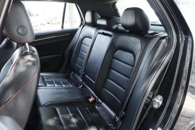 2017 Volkswagen Golf GTI Base