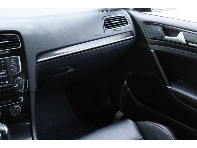 2017 Volkswagen Golf GTI Base