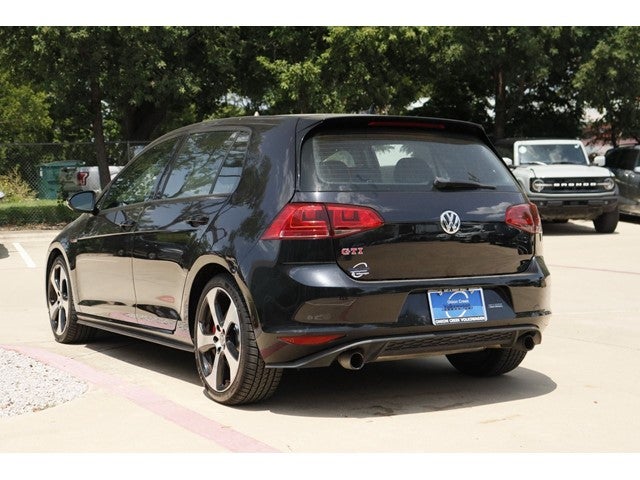2017 Volkswagen Golf GTI Base